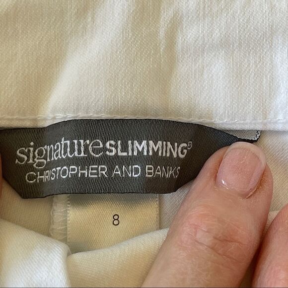 Christopher & Banks Signature Slimming White‎ Pull On Capris - Size 8 - Picture 3 of 9